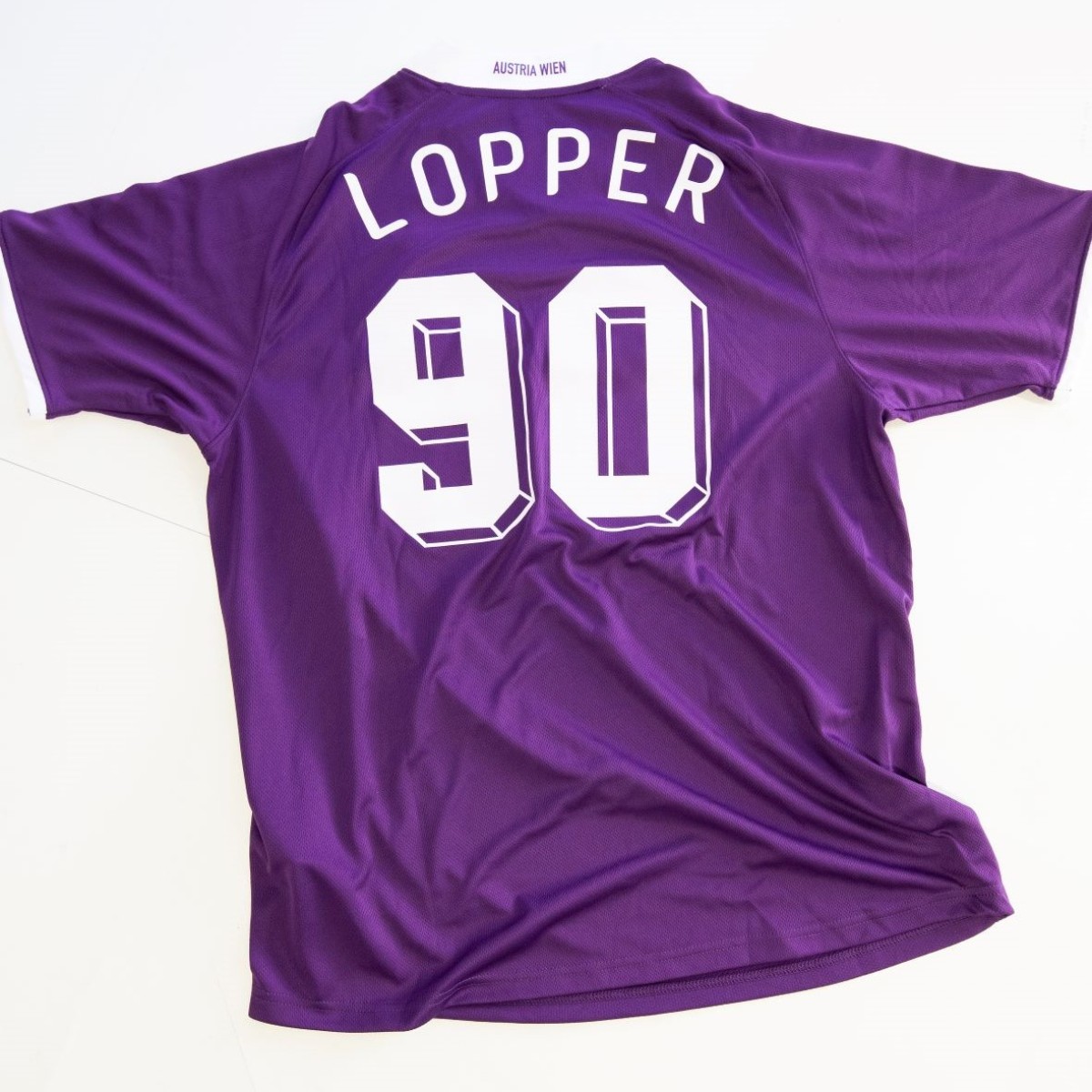 : Commemorative jersey for Norbert Lopper’s 90th birthday, 2009, textile, Collection Pierre Lopper
