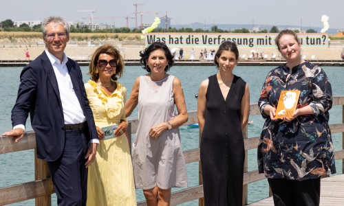 "Was hat die Verfassung mit mir zu tun?" in der Seestadt eröffnet